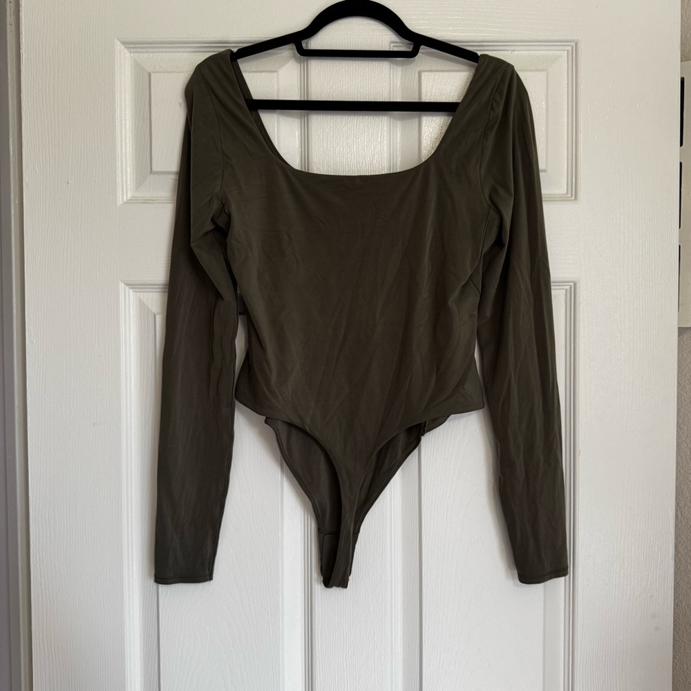 lululemon Wundermost Army Green Square Neck Bodysuit - Picture 5 of 6